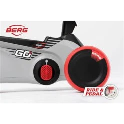 Berg Go2 SparX Red Gokart & Rutschroller -Baby Online Shop berg go2 sparx red right front wheel detail 1 1