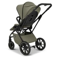 Moon Piú Kombi-Kinderwagen Moss Green/black Matt Zubehör Bundle -Baby Online Shop k24 piu 64960630 sportsitz mossgreen 655 6 backleft 1