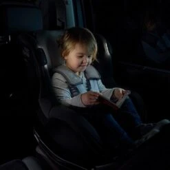 Britax Römer Dualfix ISense Set Burgundy Red 3 Monate-4 Jahre -Baby Online Shop lifestyle cs dualfix isense modularsystem childincar lightson 2021 8