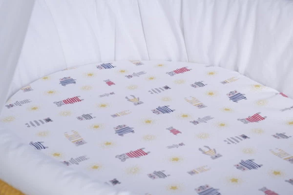 Mionido Stubenwagen Maxi Natur Pyjamabär Gelb Mit Garnierung, Matratze Und Matratzenbezug 5 Mionido Stubenwagen Maxi Natur Pyjamabär Gelb Mit Garnierung, Matratze Und Matratzenbezug – Bild 3