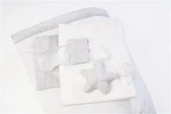 Mionido Stubenwagen Lisa Natur Paisley Hellgrau Mit Garnierung, Matratze Und Matratzenbezug -Baby Online Shop v1 589 2